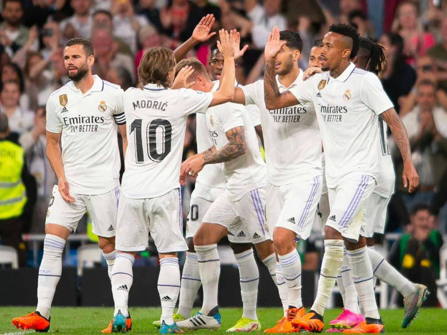 巴塞罗那无缘欧冠